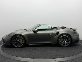 Porsche 911 – thumbnail 3