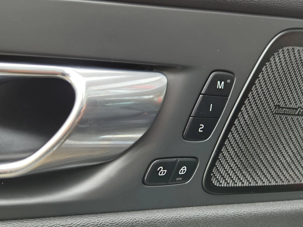 Volvo XC60 – foto 28