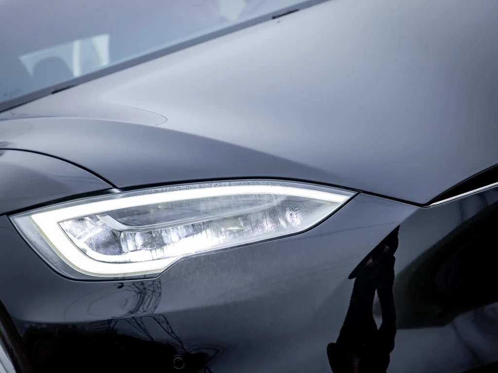 Tesla Model S – foto 26