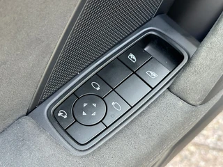 Porsche 911 – thumbnail 18