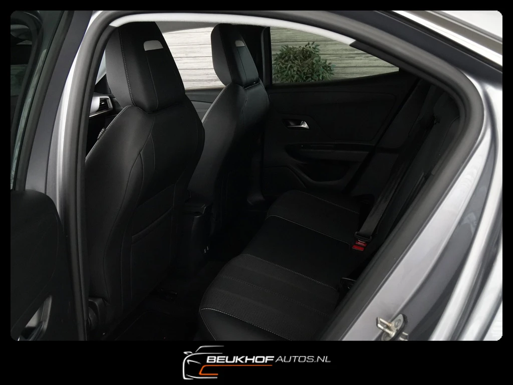 Opel Mokka-e – foto 14