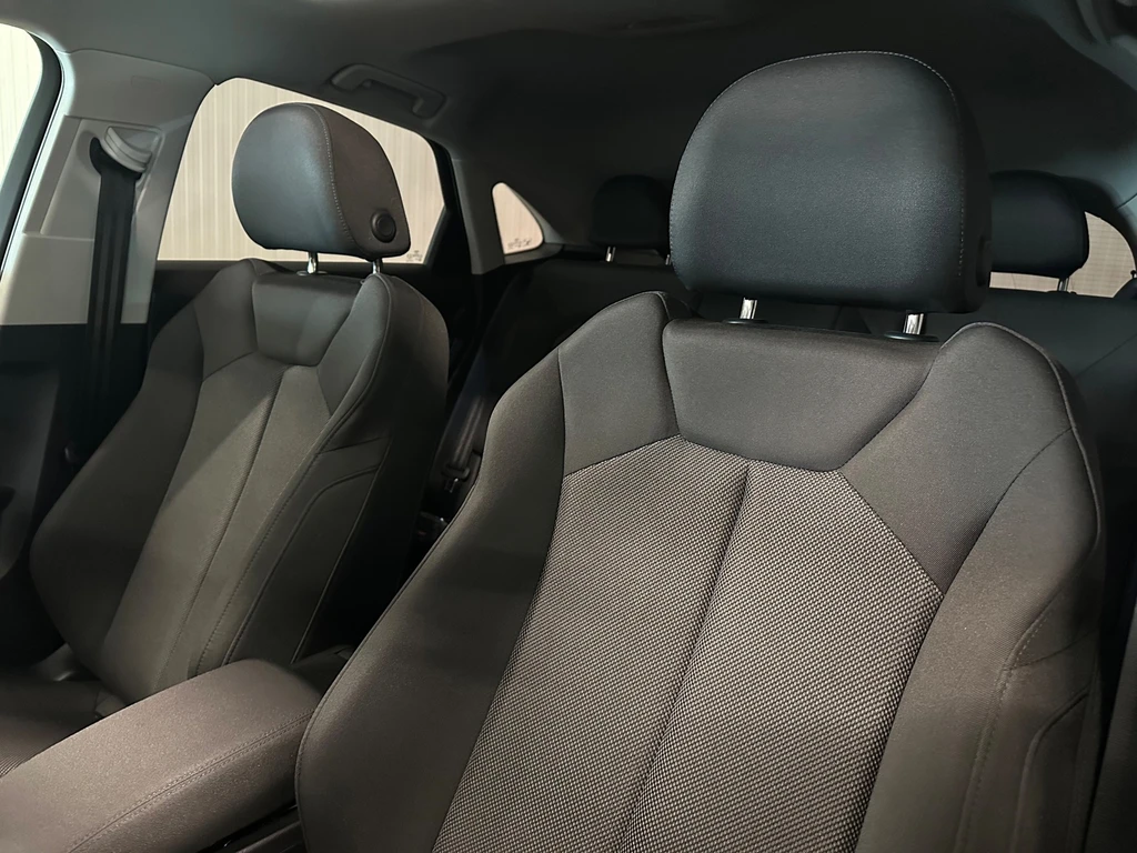 Audi Q3 – foto 11