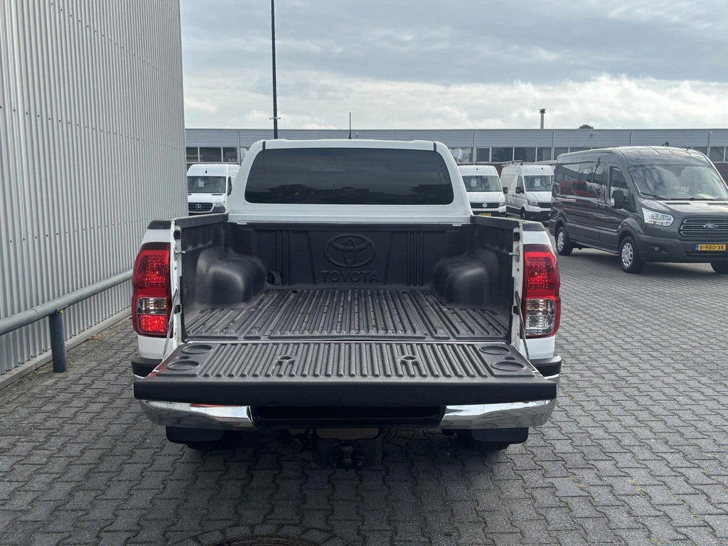 Toyota Hilux – foto 4