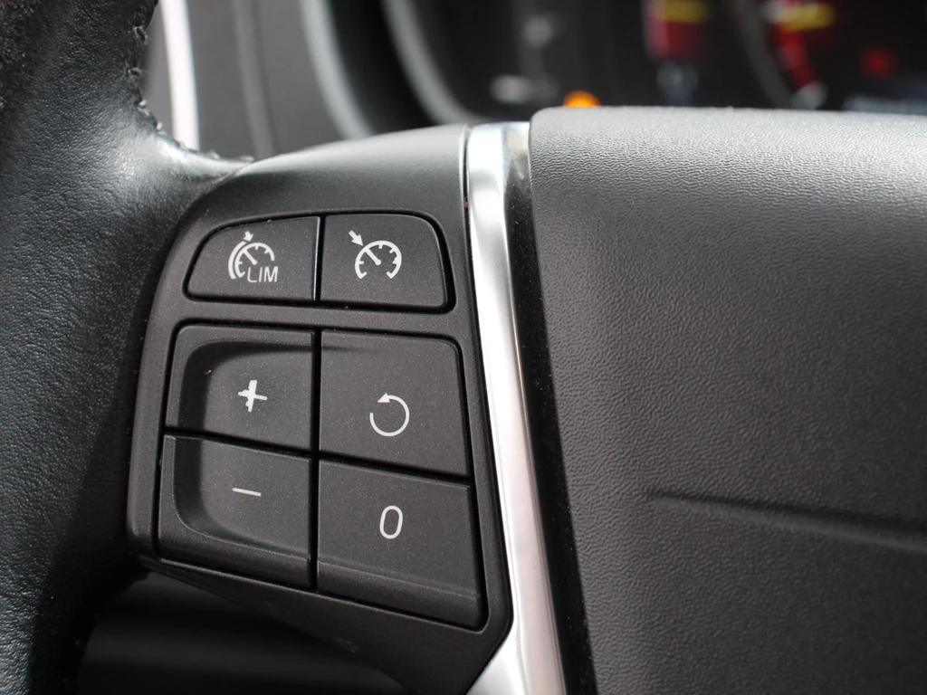 Volvo V40 – foto 18