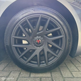 Tesla Model 3 – thumbnail 17
