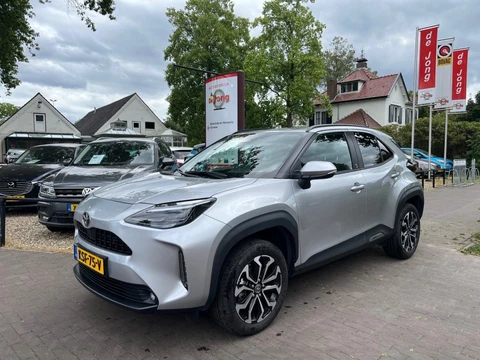 Toyota Yaris Cross 1.5 HYBRID DYNAMIC / CARPLAY / STOEL+STUUR VERWARMING / ADAP. CRUISE / AFN. TREKHAAK / CAMERA / PDC / LED / DAB