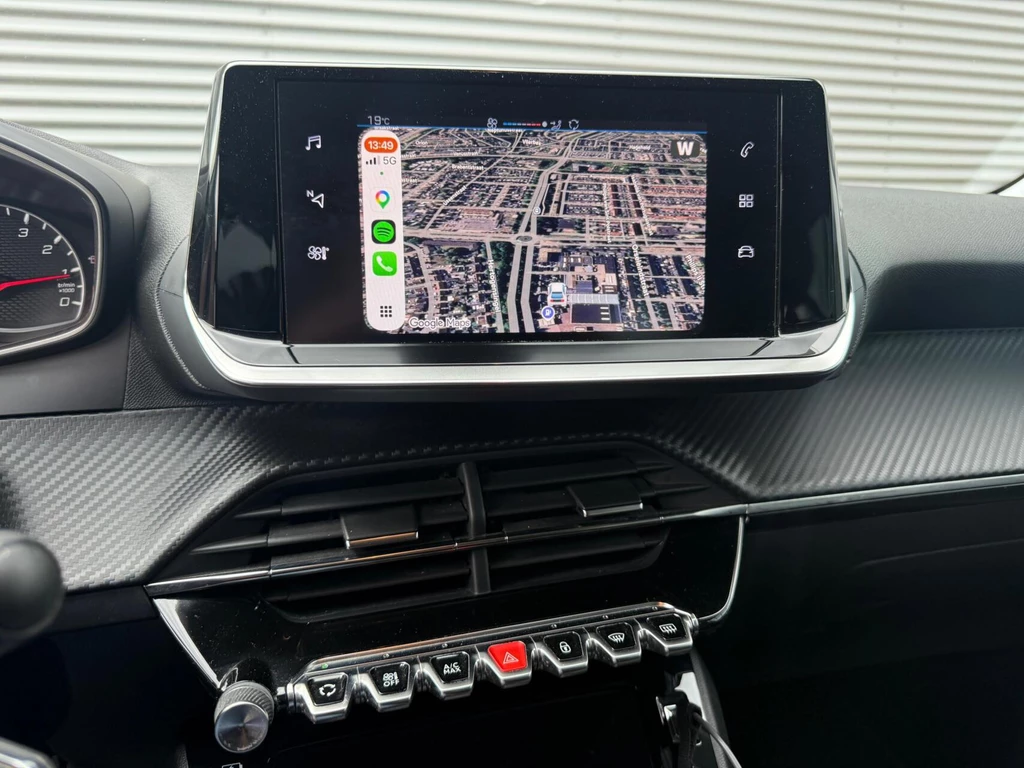 Peugeot 208 – foto 25