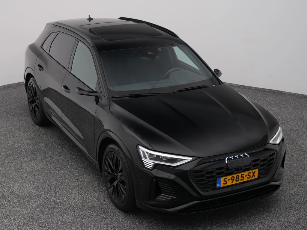 Audi Q8 e-tron – foto 14