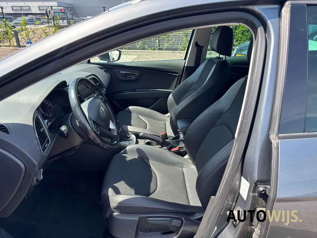 SEAT Leon – foto 10