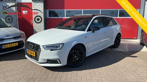 Audi A3 Sportback 1.4 e-tron Lease Edition S-LINE INTERIEUR / PANORAMADAK / KEYLESS / CARPLAY / GR NAVI / FULL LED / CLIMA / ACC / NL-AUTO