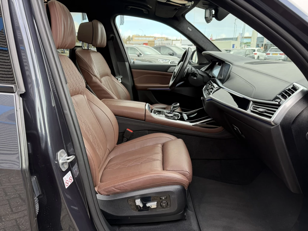 BMW X7 – foto 38