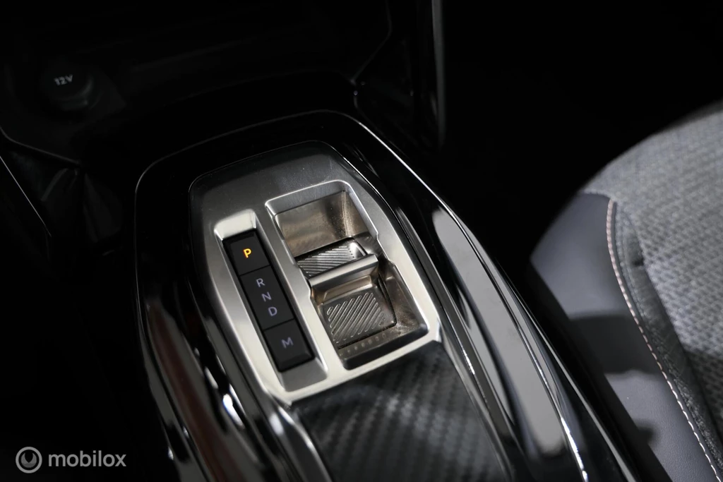 Peugeot 208 – foto 24