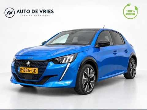 Peugeot e-208 EV GT Pack 50 kWh 3-Fase | SOH 91% | 3D Cockpit | Navigatie | Panoramadak | Camera