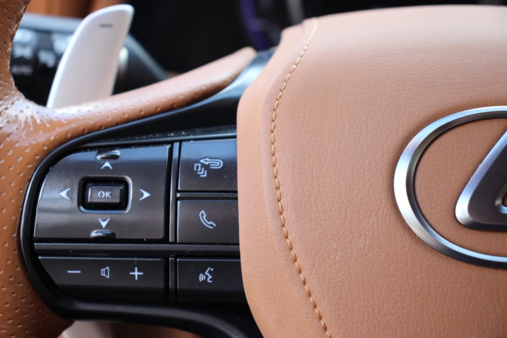 Lexus LC – foto 39