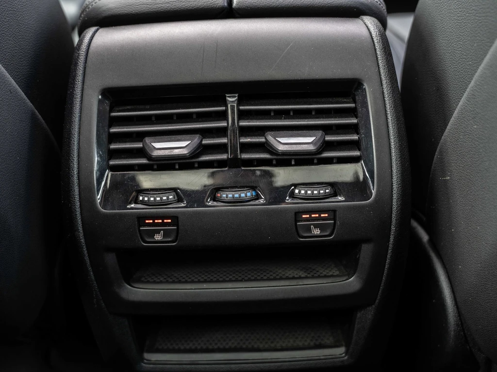 BMW X5 – foto 22