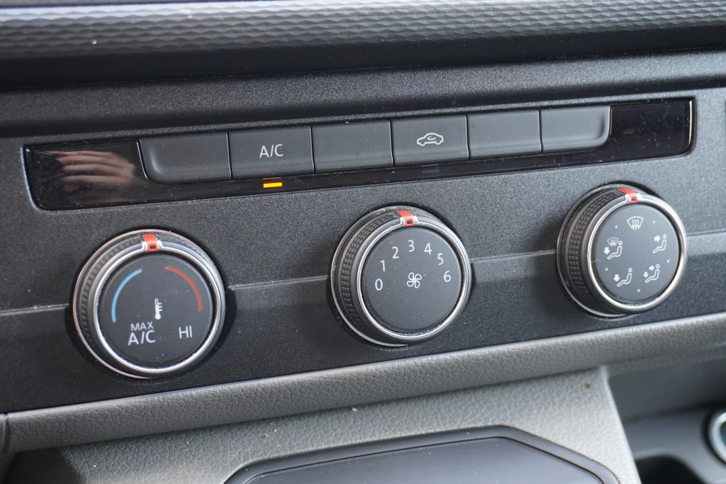 Volkswagen Transporter – foto 11