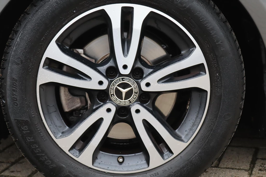 Mercedes-Benz CLA – foto 18