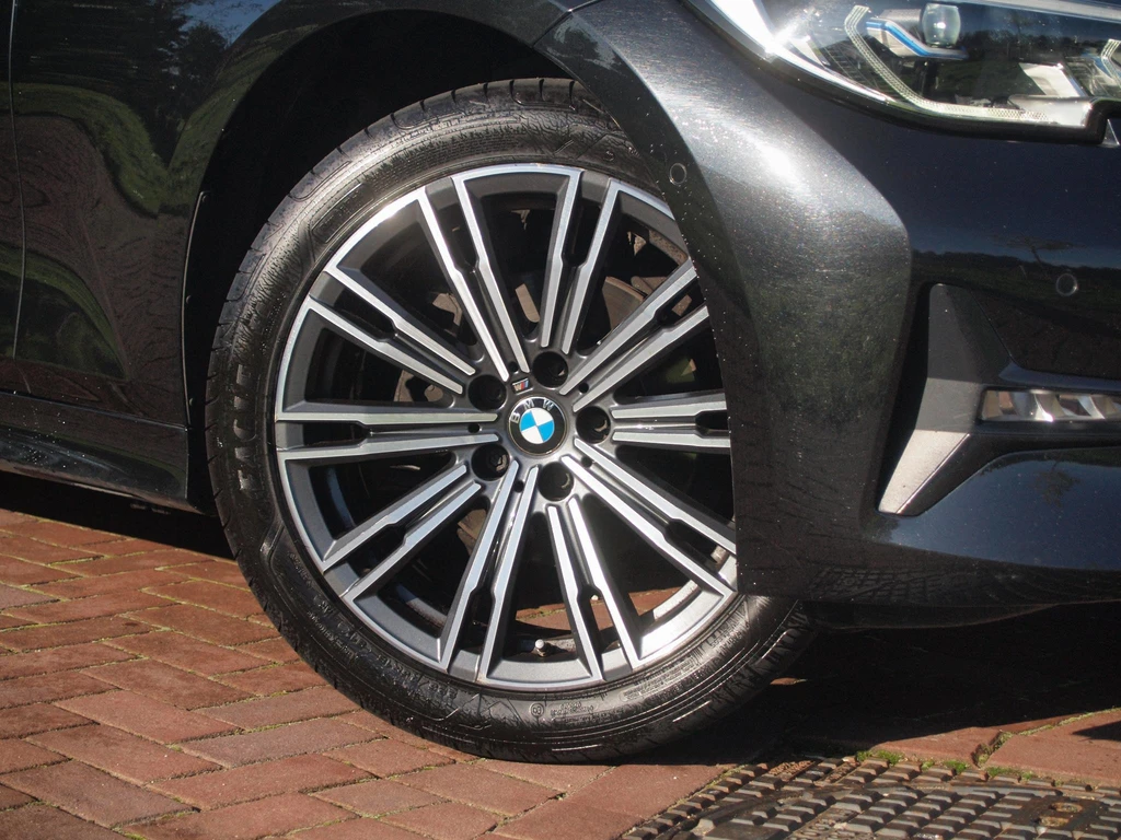 BMW 3 Serie – foto 12