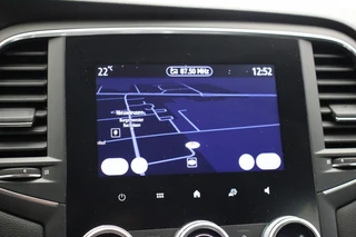Renault Megane E-Tech – thumbnail 28