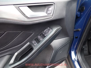 Ford Focus – thumbnail 16