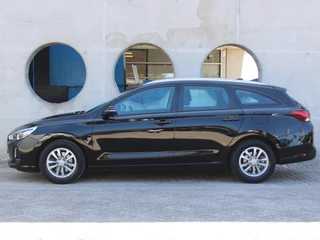 Hyundai i30 – thumbnail 2