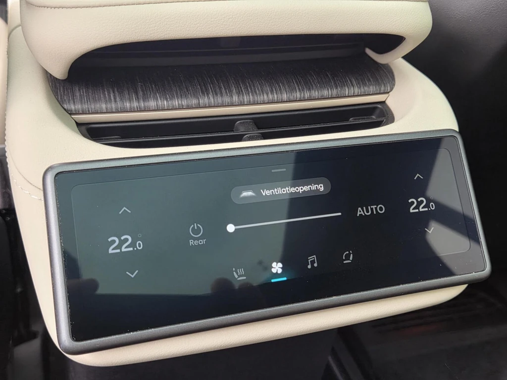NIO EL6 – foto 18