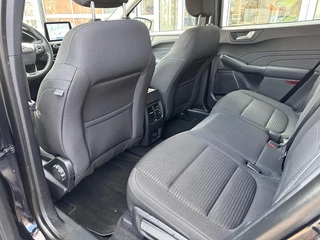 Ford Kuga – thumbnail 27