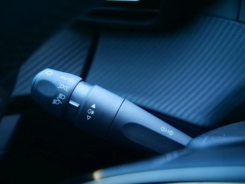 Peugeot e-2008 – foto 14