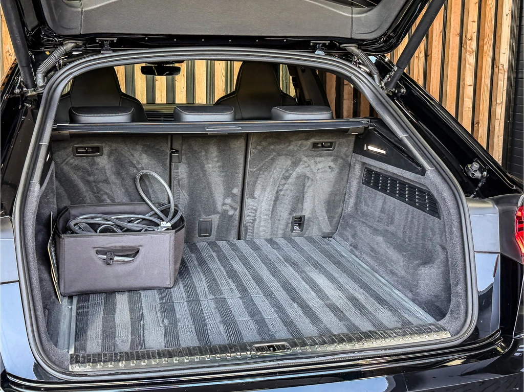 Audi Q8 – foto 49