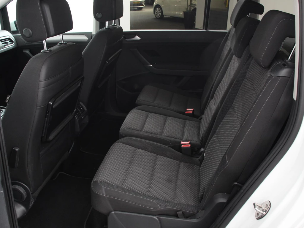 Volkswagen Touran – foto 31