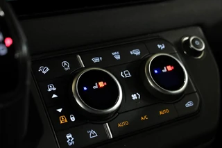 Land Rover Defender – thumbnail 20