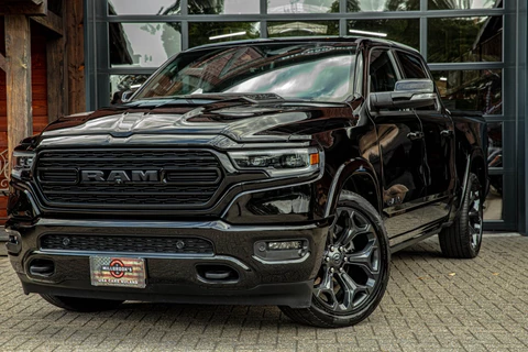 Dodge Ram 1500 5.7 V8 4x4 Crew Cab Limited .