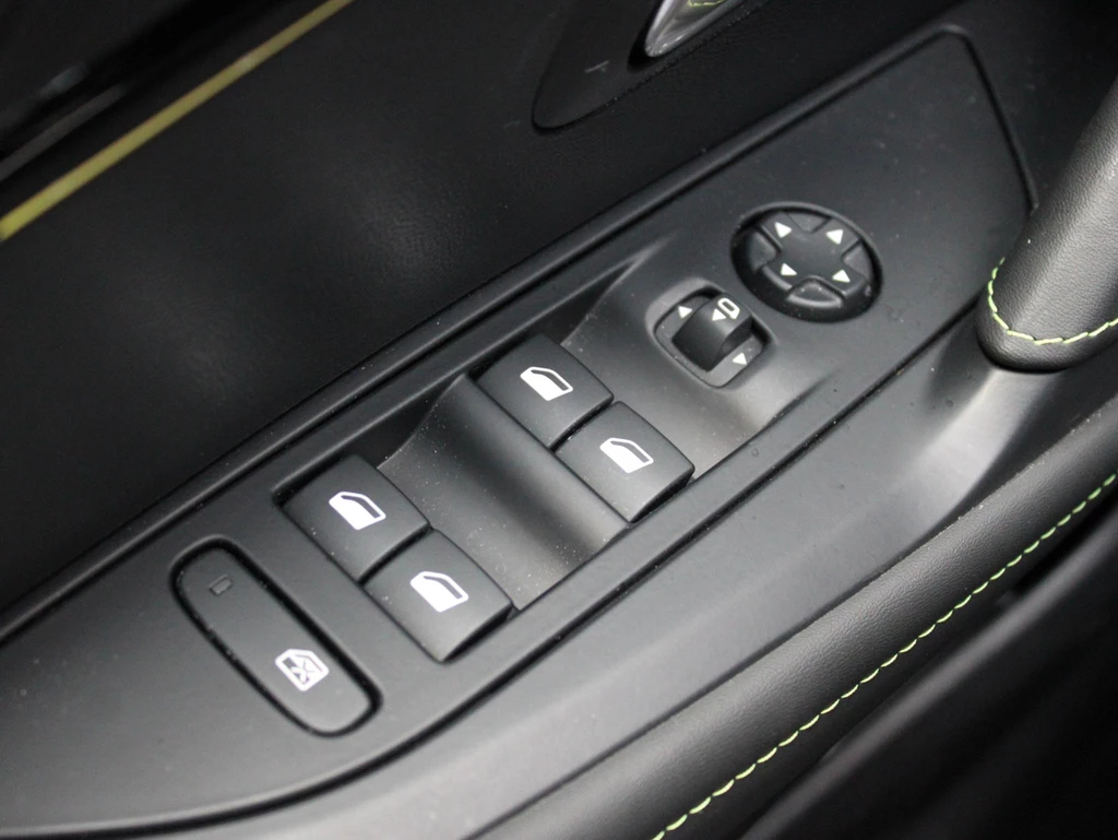Peugeot 208 – foto 28