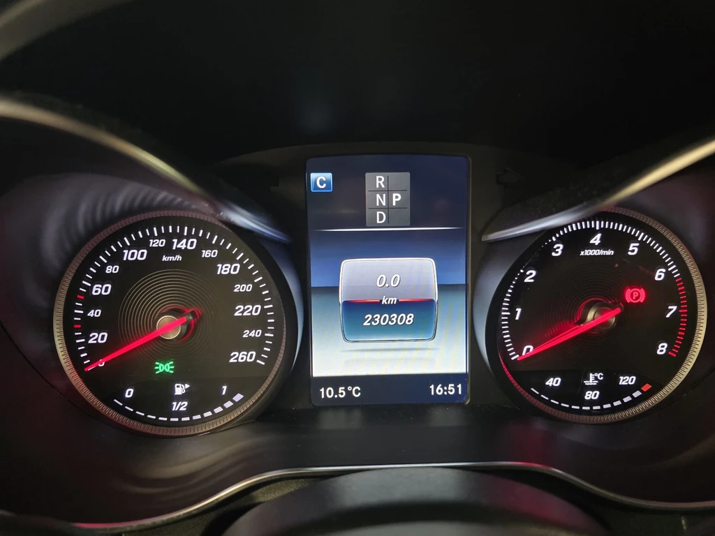 Mercedes-Benz GLC – foto 21