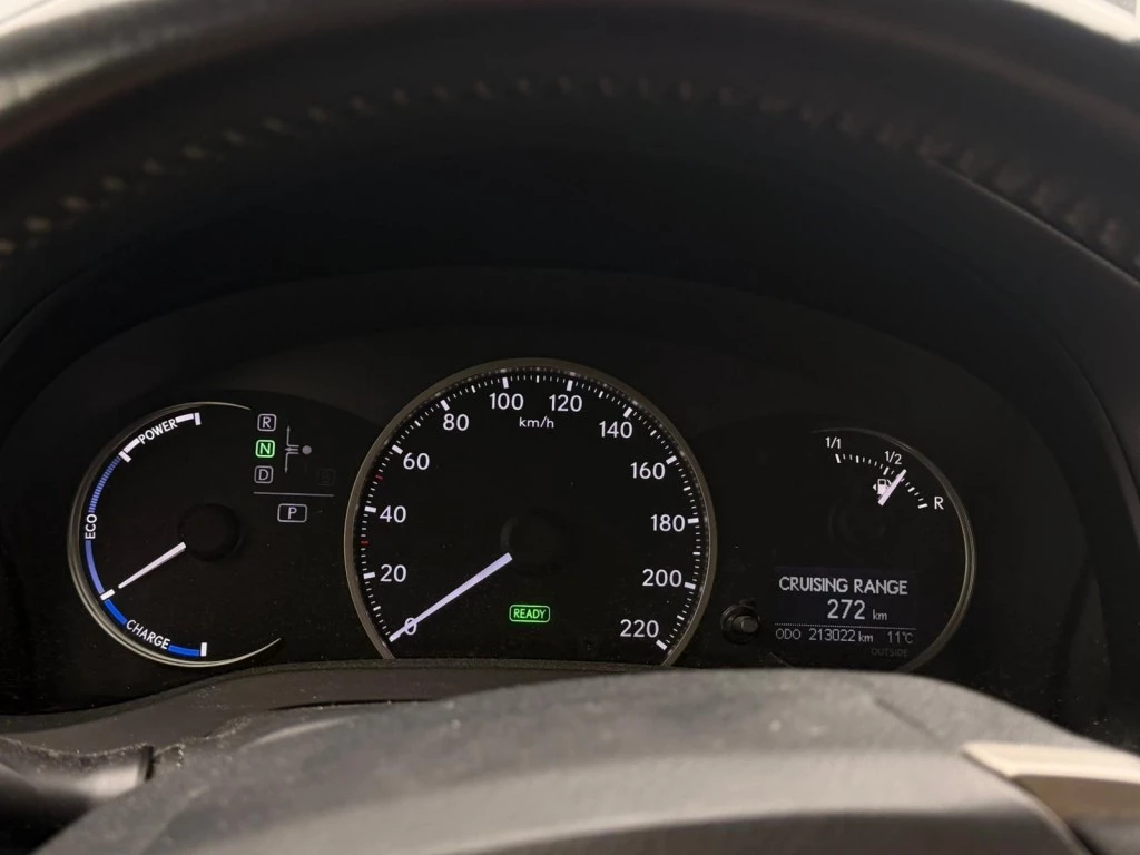 Lexus CT – foto 9