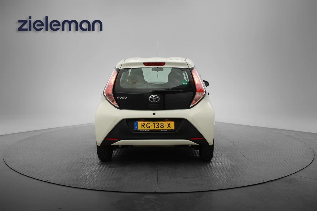 Toyota Aygo – foto 4