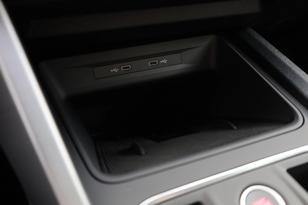 SEAT Leon – foto 36