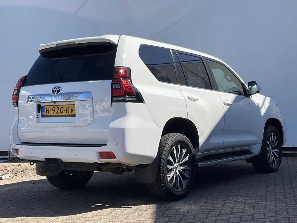 Toyota Land Cruiser – foto 12