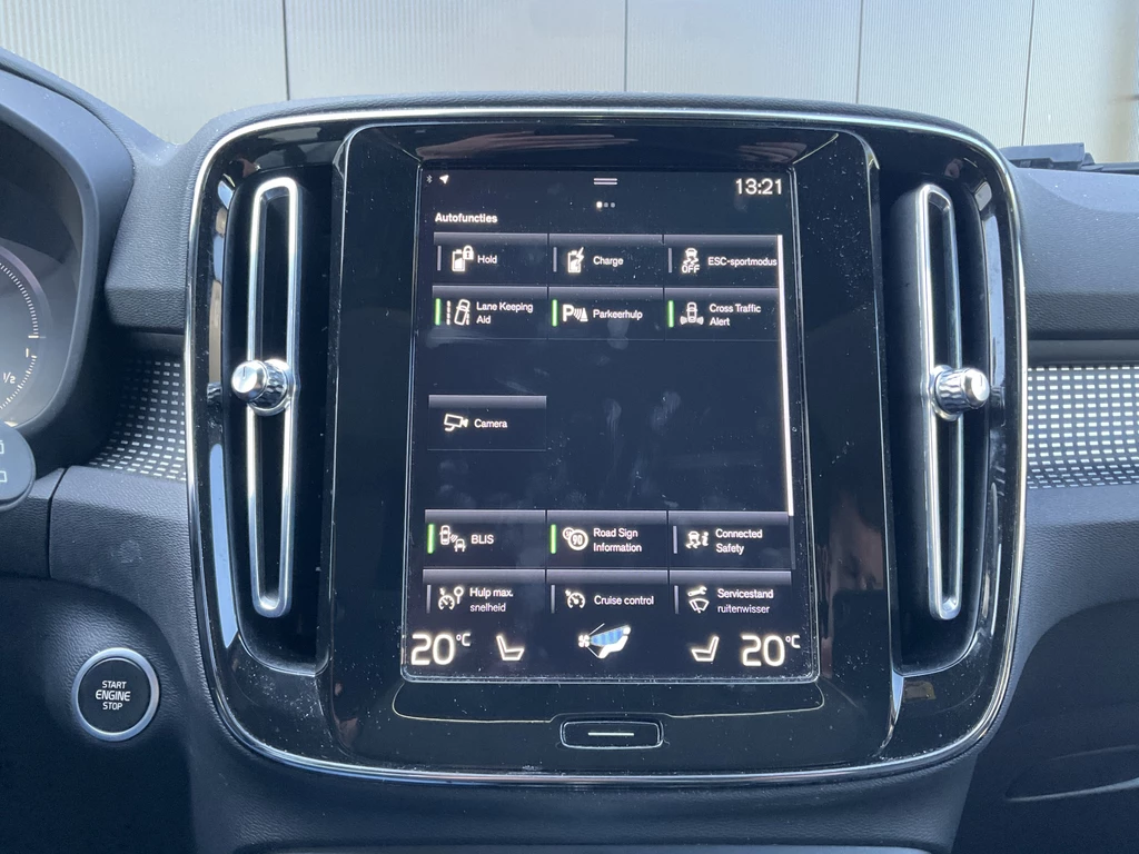 Volvo XC40 – foto 42