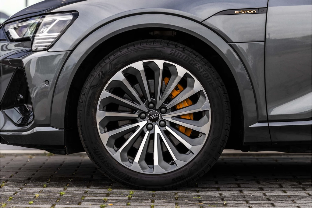 Audi e-tron – foto 19