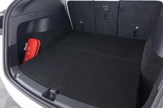 Tesla Model Y – thumbnail 26