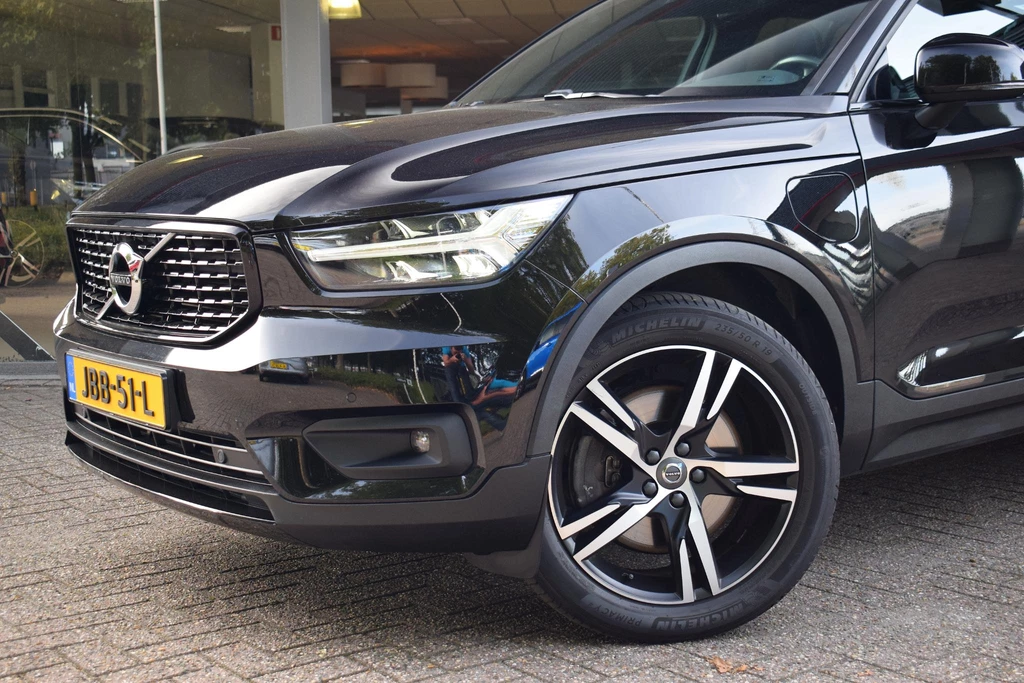 Volvo XC40 – foto 18