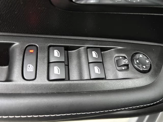 Peugeot 208 – thumbnail 38