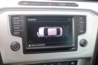 Volkswagen Passat – thumbnail 14