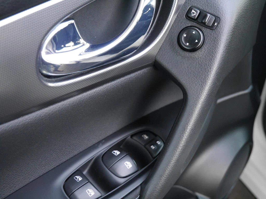 Nissan QASHQAI – foto 17
