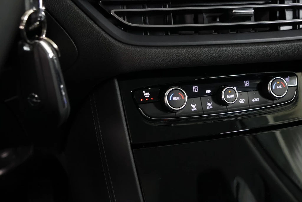 Opel Grandland – foto 23