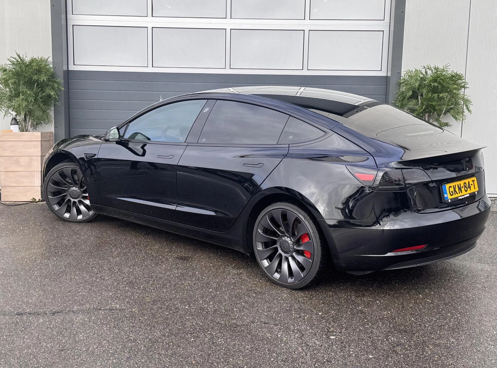 Tesla Model 3 – foto 4