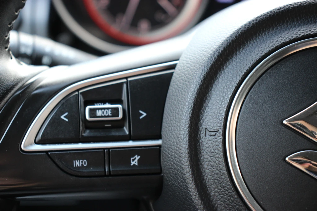 Suzuki Swift – foto 24