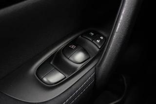 Nissan QASHQAI – thumbnail 18