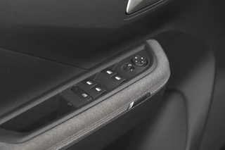 Opel Frontera – thumbnail 23